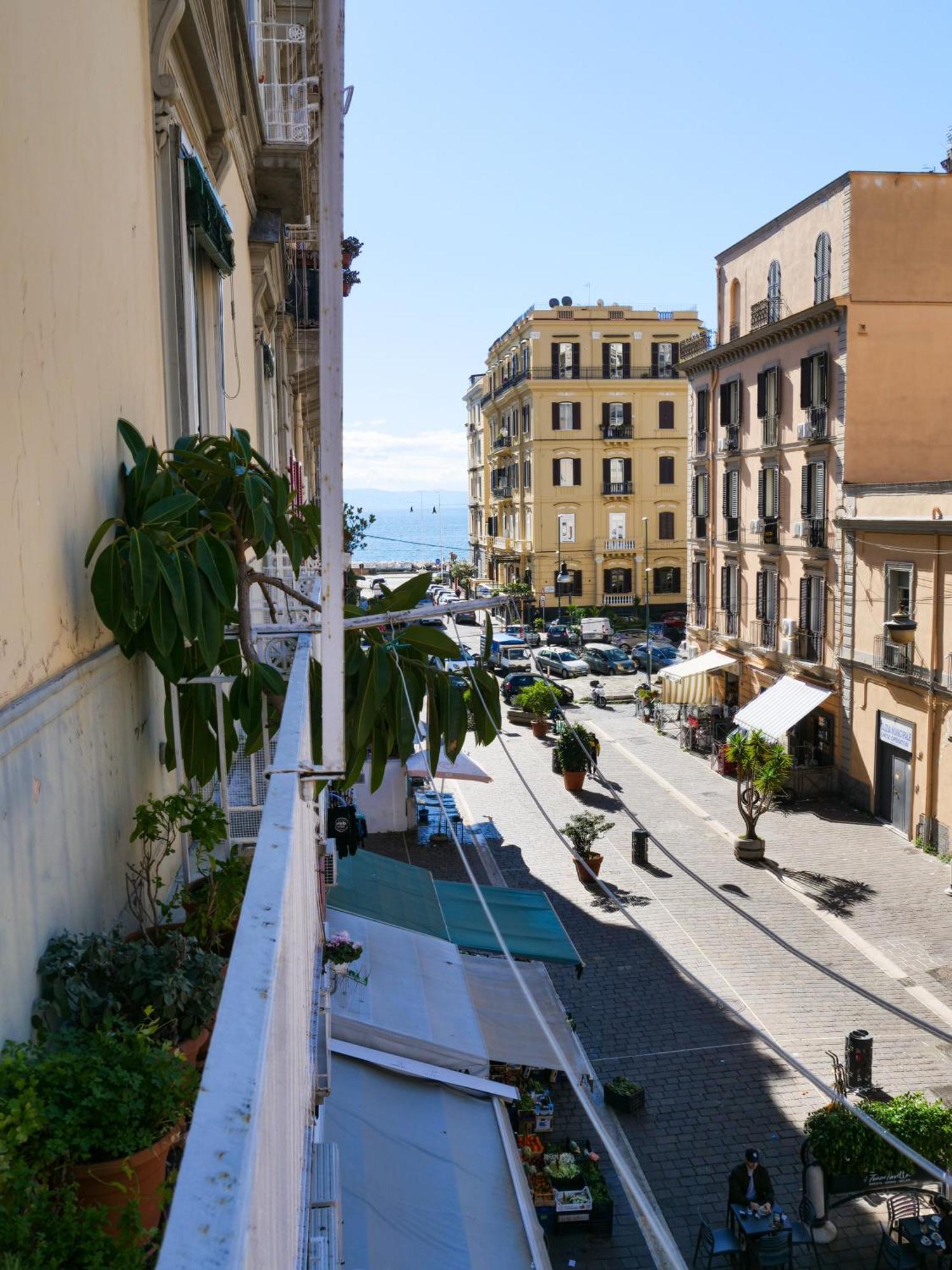 Salotto Sommer Bed & Breakfast Napoli Exterior foto