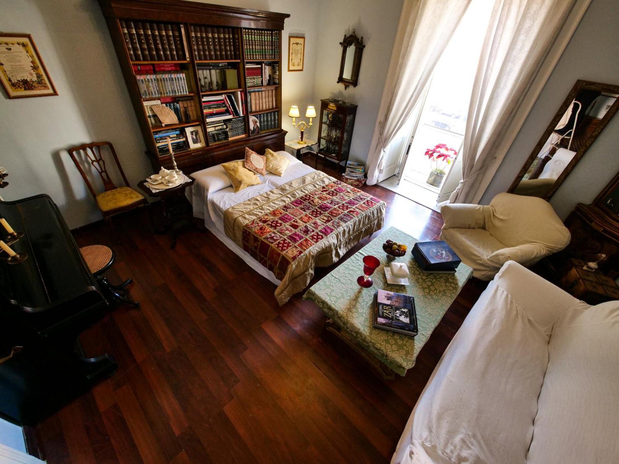 Salotto Sommer Bed & Breakfast Napoli Exterior foto